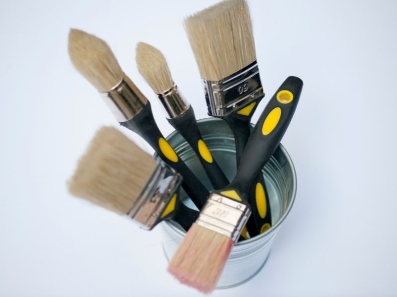 assorted paint brushes